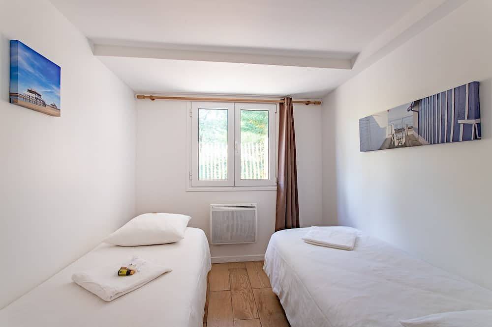 Apartamento entero, Apartment with terrace, 2 minutes walk from the beach in Le Canon, Lège-Cap-Ferret