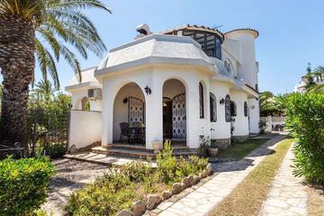 Ferienhaus für 6 Personen, mit Garten und Terrasse in Miami Playa