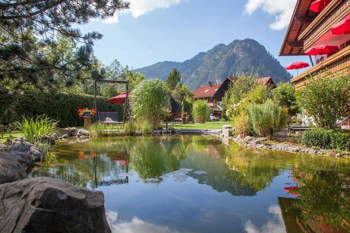 Ferienwohnung für 4 Personen, mit Pool und Whirlpool sowie Sauna und Garten, kinderfreundlich in Pfronten - 2