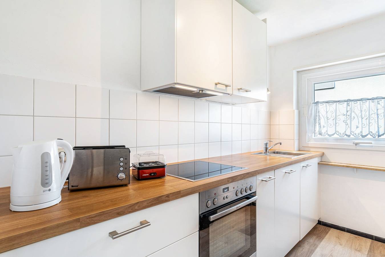 Ganze Wohnung, Ferienwohnung 'Sonnenschein' mit Bergblick, Balkon und Wlan in Zell am Harmersbach, Kinzigtal