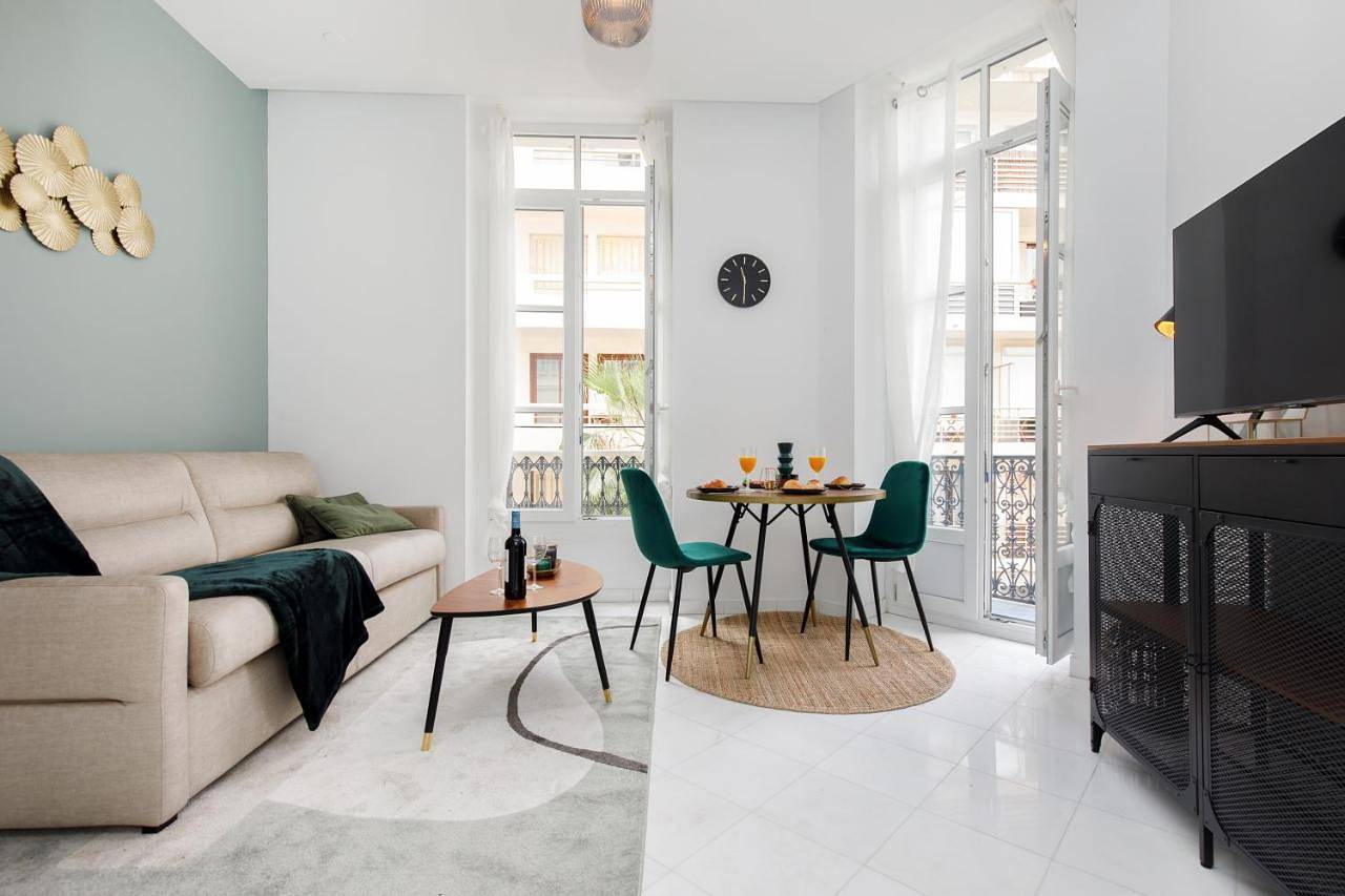 Appartement entier, Superior Studio in Cannes, Côte méditerranéenne (France)