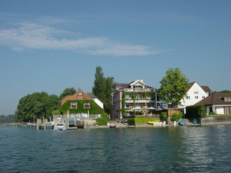 Hotel Stern am See - Doppelzimmer, Komfort Ii, Du/Wc, Seeblick, Balkon, Og in Hemmenhofen, Gaienhofen
