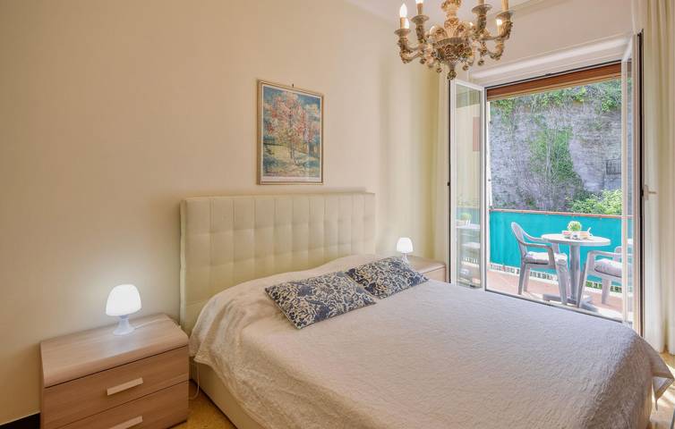 Appartamento intero, Rifugio sulla spiaggia con wifi, parcheggio, aria condizionata e terrazza in Rapallo (Città), Rapallo