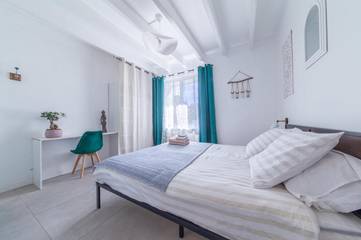 Chambre d’hôte pour 2 personnes, avec jardin et terrasse à Port-des-Barques