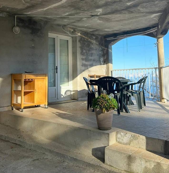 Gîte pour 7 personnes, avec Terrasse ainsi que Jardin et Vue à San-Giovanni-di-Moriani - 4