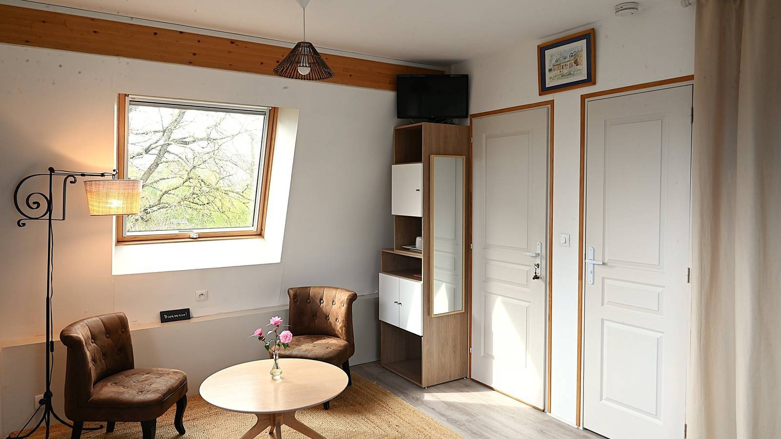 Chambres d'hôtes La Petite Charnasserie - Chambre Mayenne in Angers, Région d'Angers