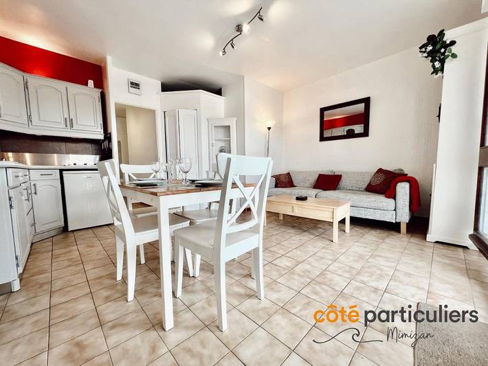 Gîte pour 4 personnes, avec terrasse dans Office De Tourisme De Mimizan