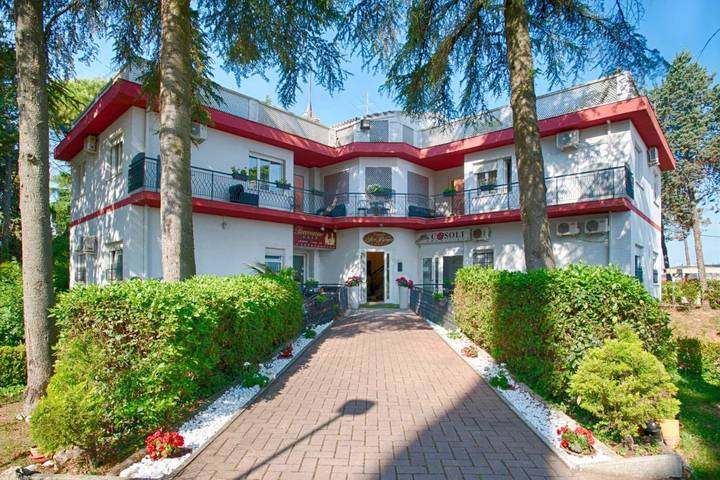 Hotel für 2 Personen, mit Garten in Misano Adriatico