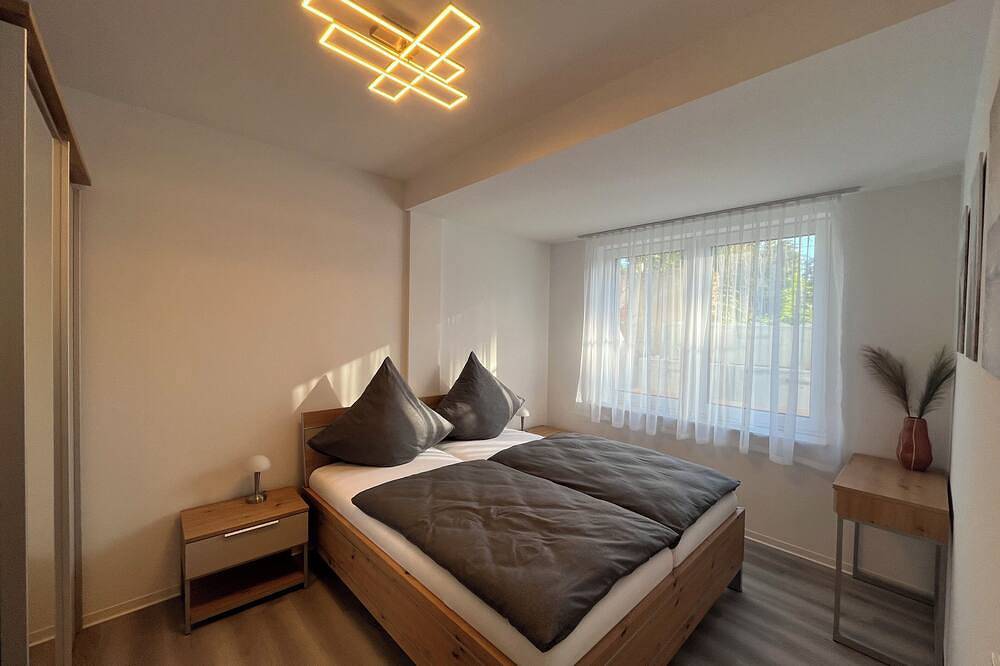 Ganze Wohnung, City-Apartment - Die moderne Ferienwohnung in Borna in Borna, Hainer See