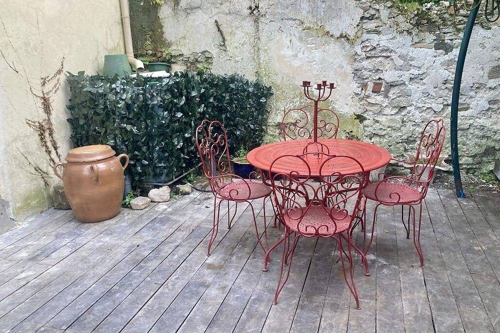 Apartamento entero, Charmant Studio 25min Aéroport Paris Cdg in Saint-Brice-sous-Forêt, Valle del Oise