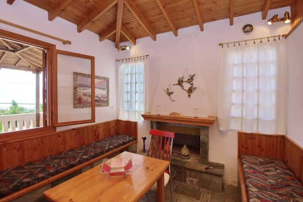 Amaltheia Seaview Villa in Alonissos