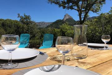 Gîte pour 4 personnes, avec jardin et terrasse à Buis-les-Baronnies