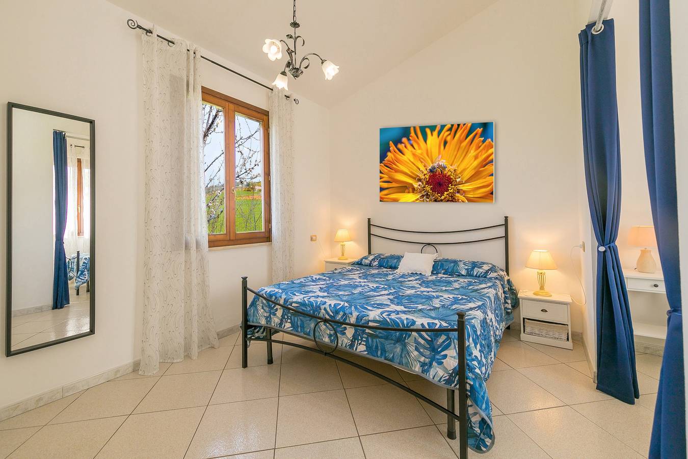 Bauernhof 'Agriturismo I Debbi - Il Ciliegio' mit privater Veranda, Wlan und Klimaanlage in Bibbona, Etruskische Küste
