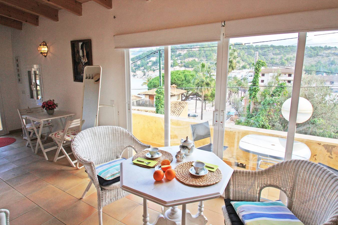 Entire studio, Beach studio with sea views in Port de Soller in Port de Sóller, Sóller