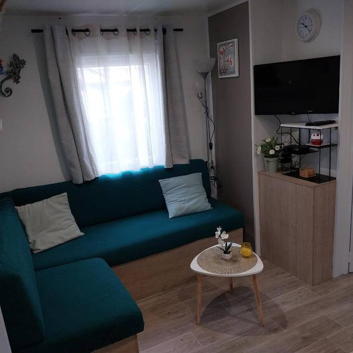 Camping pour 6 personnes, avec terrasse et piscine à Narbonne - 4