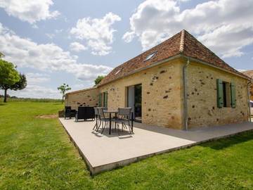 Gîte pour 4 personnes, avec jardin et terrasse à Montferrand-du-Périgord