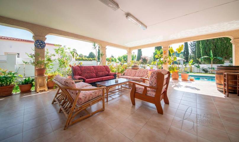 Casa rural para 12 personas, con Balcón y Terraza además de Jardín y Piscina en Vendrell - 3