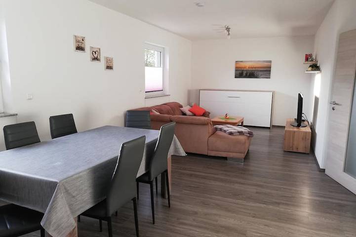 Ferienwohnung für 5 Personen, mit Balkon in Hirschaid