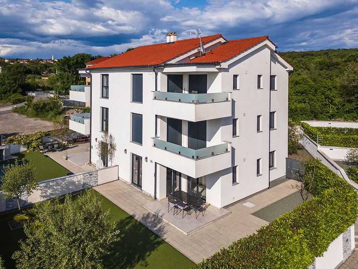 Ferienwohnung für 4 Personen, mit Balkon in Malinska