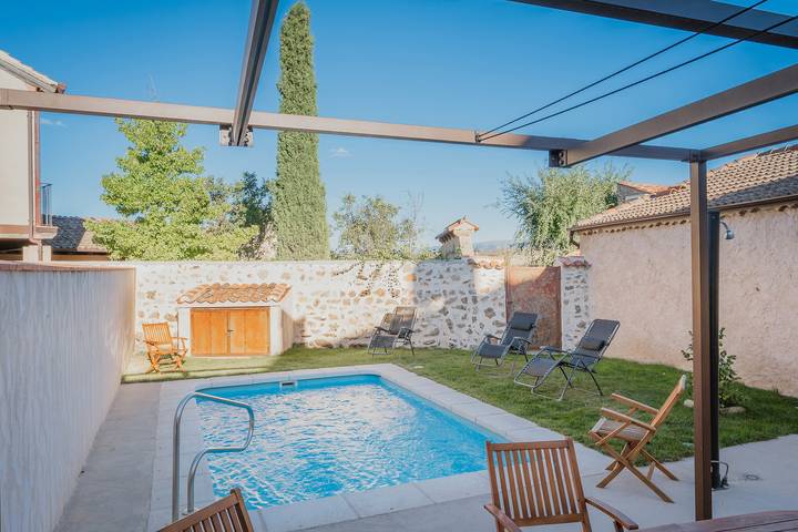 Chalet para 14 personas, con jardín - 1