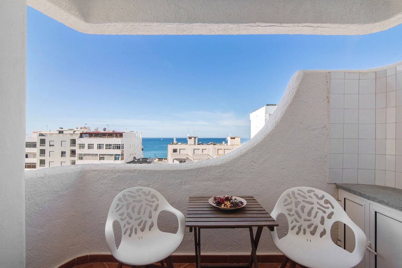 Entire apartment, Apartment 'Apartamento Sunny' with Sea View, Wi-Fi and Air Conditioning in Cavacos, Quarteira