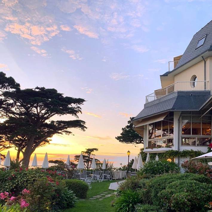 Hôtel pour 2 personnes, avec Terrasse et Jacuzzi ainsi que Jardin et Piscine à Trébeurden