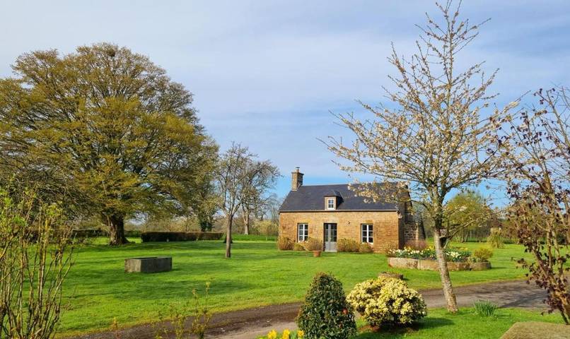 Location de vacances pour 4 personnes, avec jardin et jacuzzi dans Athis-Val-de-Rouvre - 2