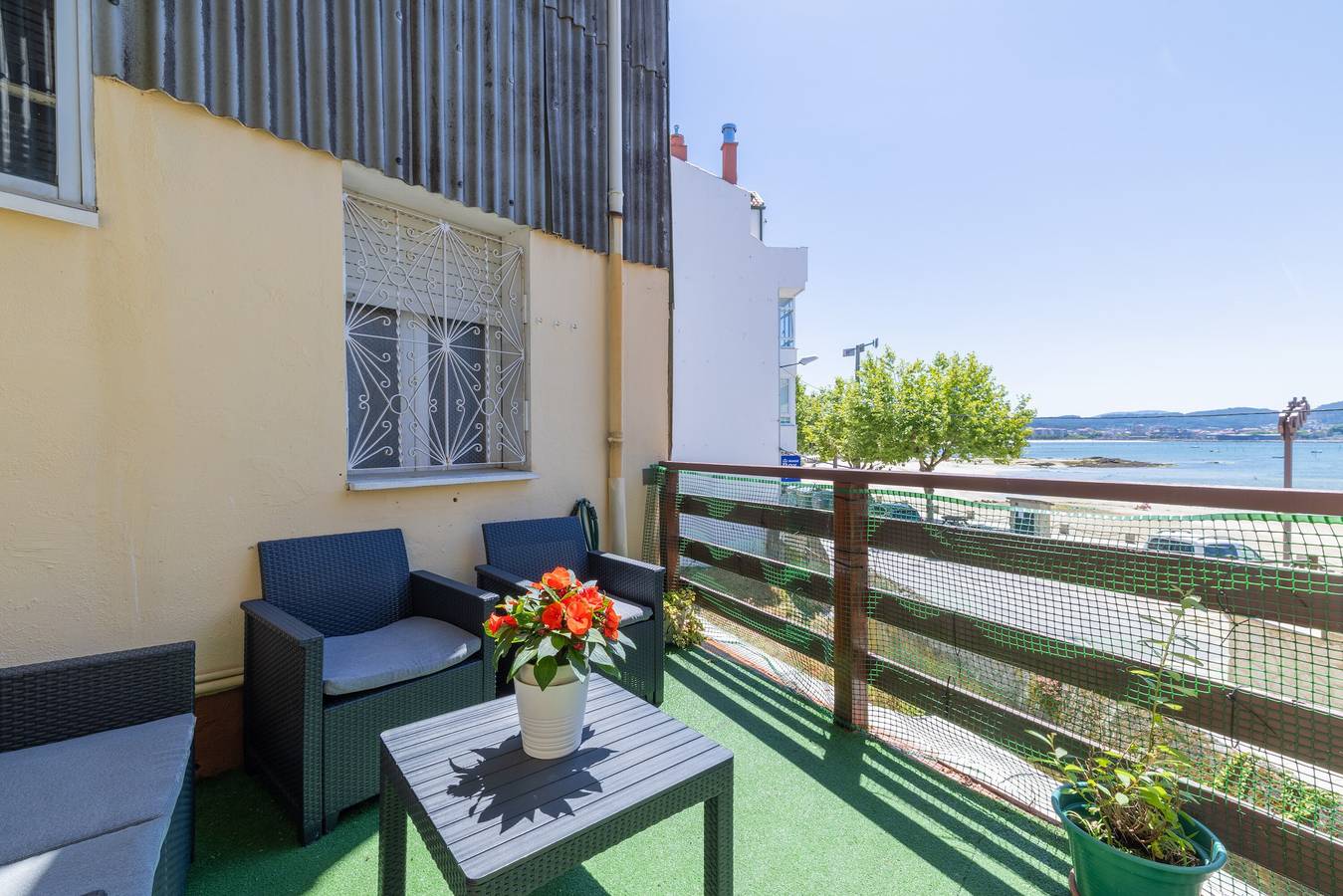 Appartement entier, Appartement 'Piso Fon' avec vue sur la mer, terrasse privée et balcon in Vilagarcía de Arousa, Rías Baixas