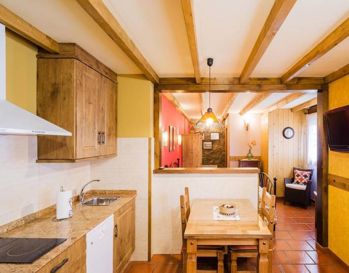 Casa rural con piscina para 2 personas, con Jardín en Eo-Navia - 4