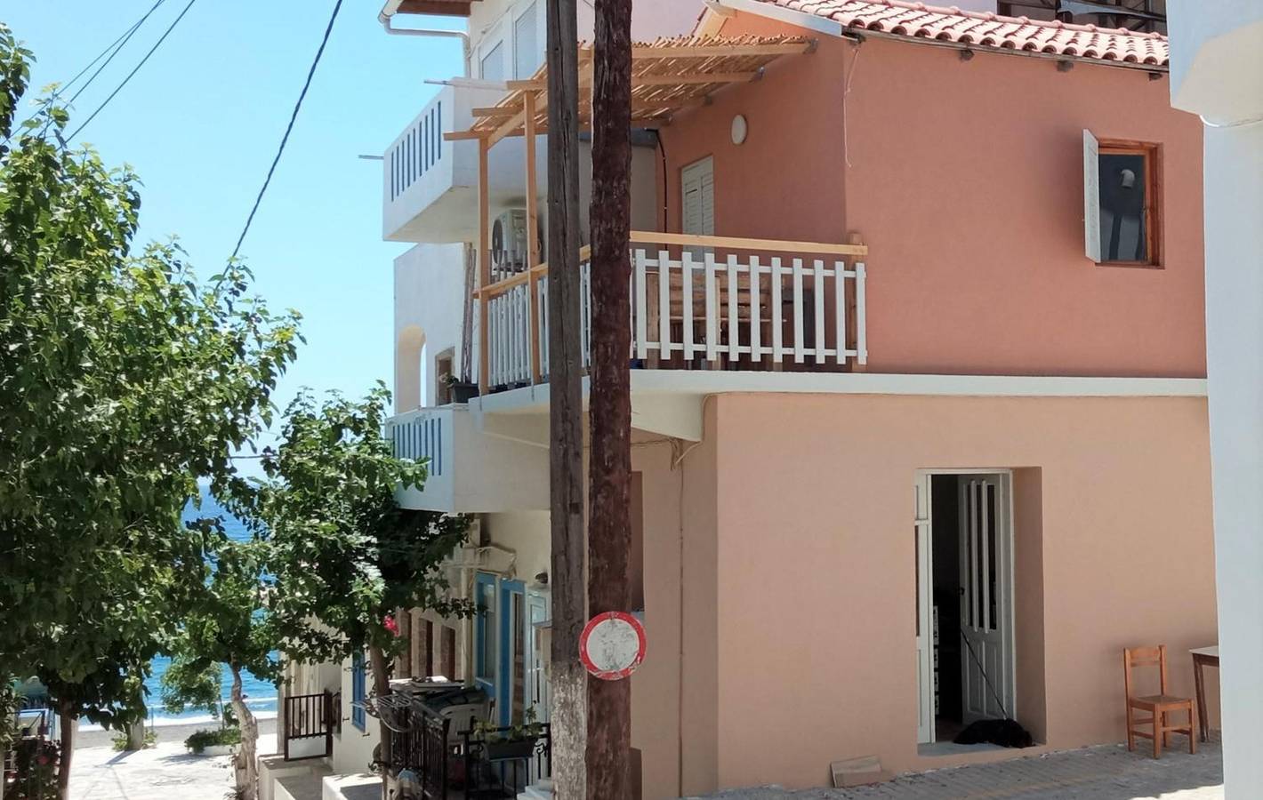 Entire apartment, Apartment 'Kallithea Beach' with Sea View, Wi-Fi and Air Conditioning in Myrtos, South Crete