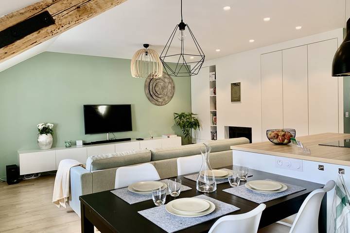 Appartement entier, #Aj | La Perle🧿| Hypercentre| Rénové in Grenoble, Isère