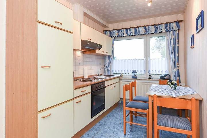 Ferienwohnung für 3 Personen, mit Pool und Garten in Moorweg - 4