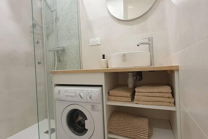 Ganze Wohnung, Charming studio in Lisle / Tarn - Modern comfort in the heart of the medieval town in Lisle-sur-Tarn, Albi und Umgebung