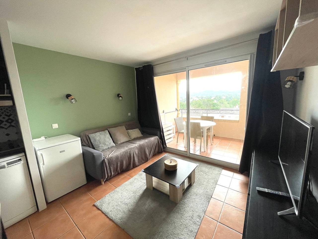 Apartamento entero, Apartamento con aire acondicionado - 4 pers. in Mallemort, Region de Arles