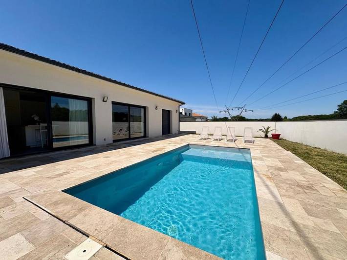 Apartamento de vacaciones para 7 personas, con piscina y terraza - 1