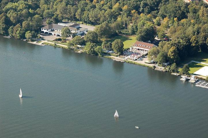 Hôtel pour 2 personnes, avec Terrasse ainsi que Vue et Vue sur le lac à Essen