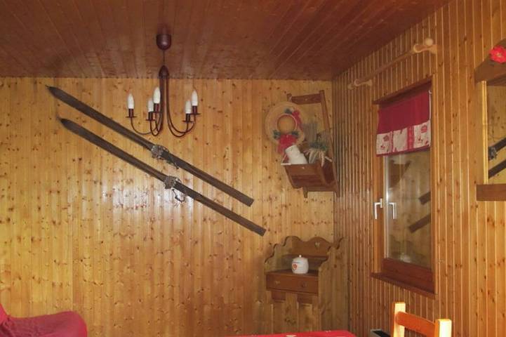 En bordure de forêt, au calme, chalet bois  tout confort Classé 3 étoiles . in Xonrupt-Longemer, Parc naturel régional des Ballons des Vosges