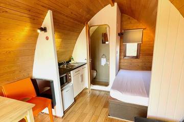 Glamping for 2 People in Point Clear, St Osyth, Photo 1