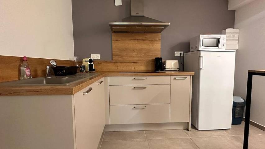 Gîte pour 2 personnes, avec jardin à Châteauneuf-du-Rhône - 3