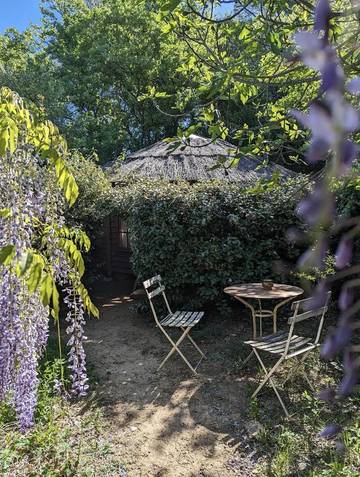 Maison de campagne pour 2 personnes, avec jardin, animaux acceptés à Barjols
