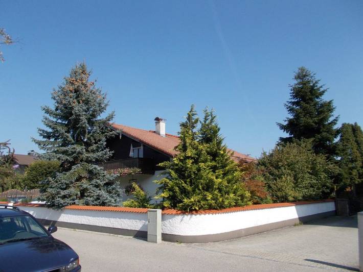 Ferienwohnung für 7 Personen, mit Balkon und Ausblick in Bruckmühl - 3