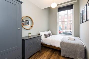 Apartment for 4 People in Liverpool, Merseyside, Photo 2