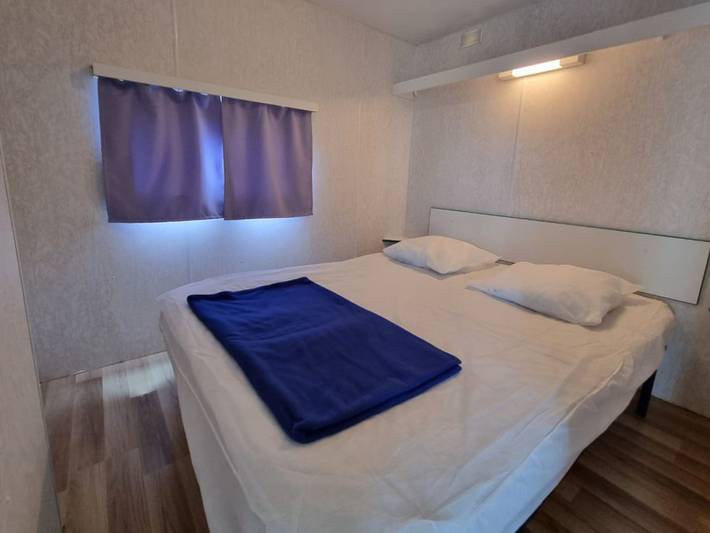 Mobil home pour 4 personnes, avec piscine et terrasse à Gondrin - 3