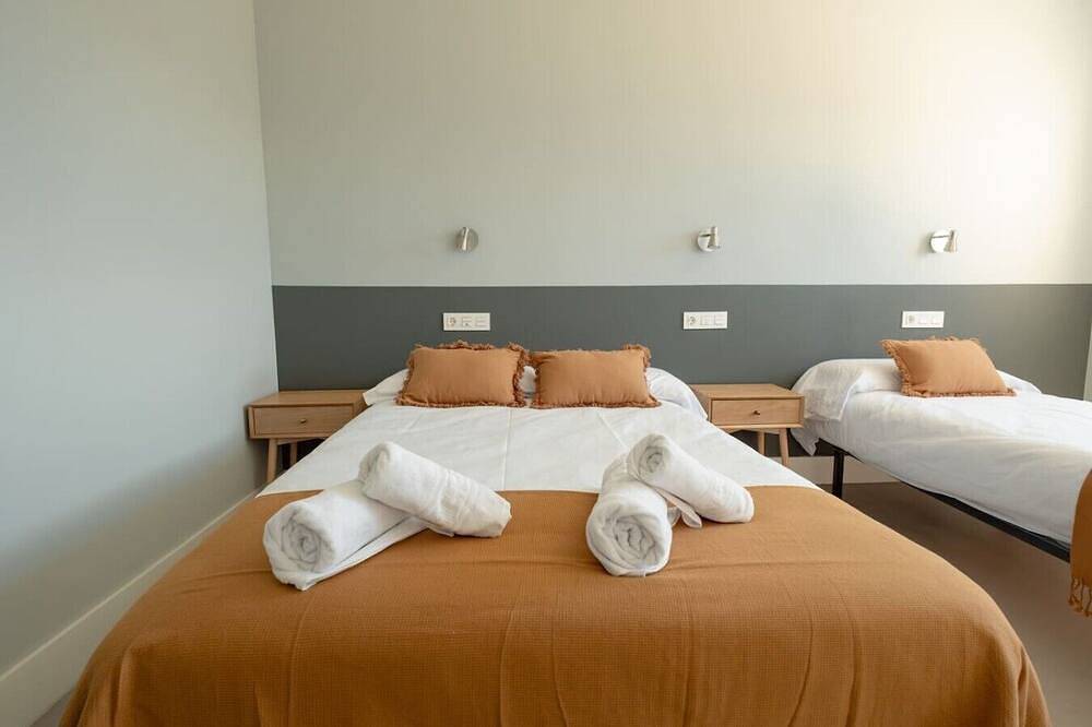 A Peaceful Villa Escape with Private Pool in Castilblanco de los Arroyos, Sierra Morena