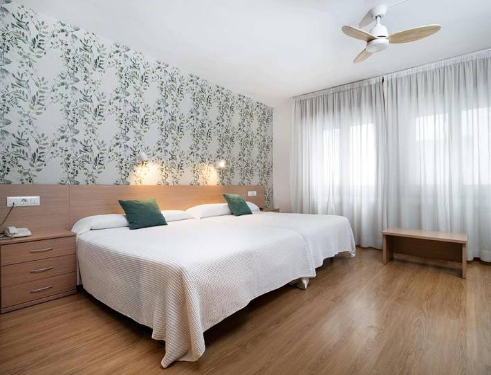Hotel para 2 personas - 1