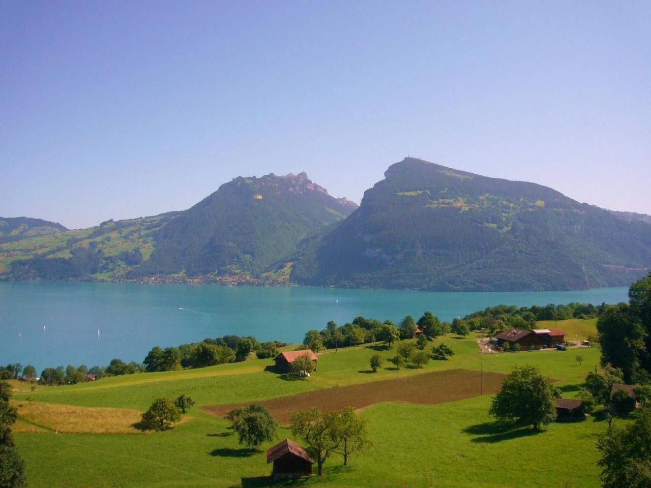 Ganze Wohnung, Ferienwohnung mit wunderschöner Aussicht in Krattigen, Thunersee