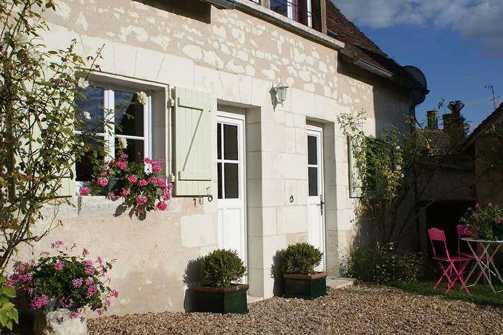 Location de vacances pour 4 personnes, avec jardin à Mouzay