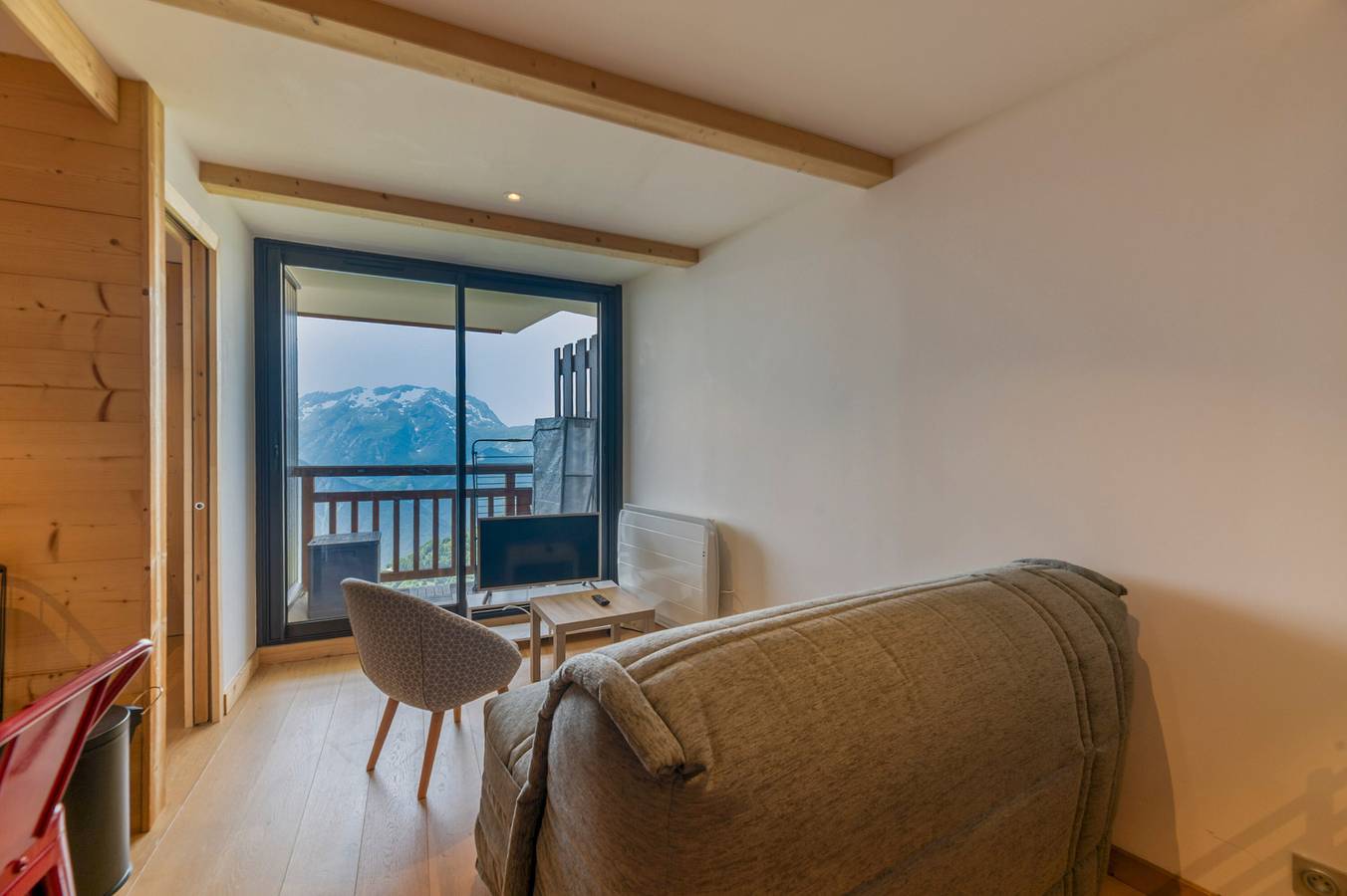 Ganze Wohnung, Ferienwohnung 'Alpe D'huez' mit Bergblick und Balkon in L'Alpe d'Huez, Nationalpark Écrins