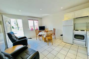 Gîte pour 2 personnes, avec jardin dans Bains-les-Bains
