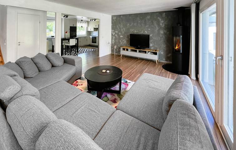 Ferienhaus für 9 Personen mit Pool in Gislaved, Jönköpings län